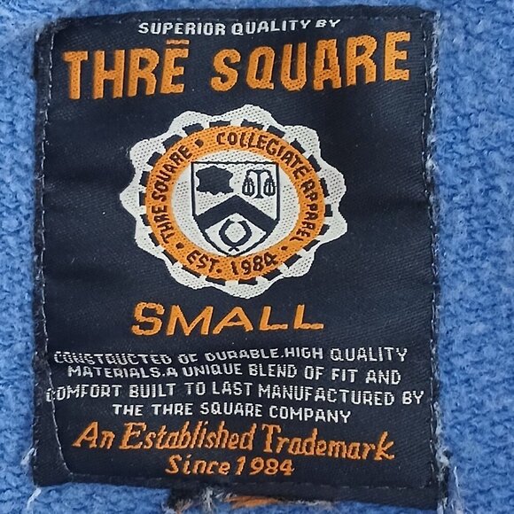 THR SQUARE BLUE KENTUCKY WILDCAT ATHLETIC DEPT UNISEX HOODIE, SIZE SMALL - Picture 5 of 8